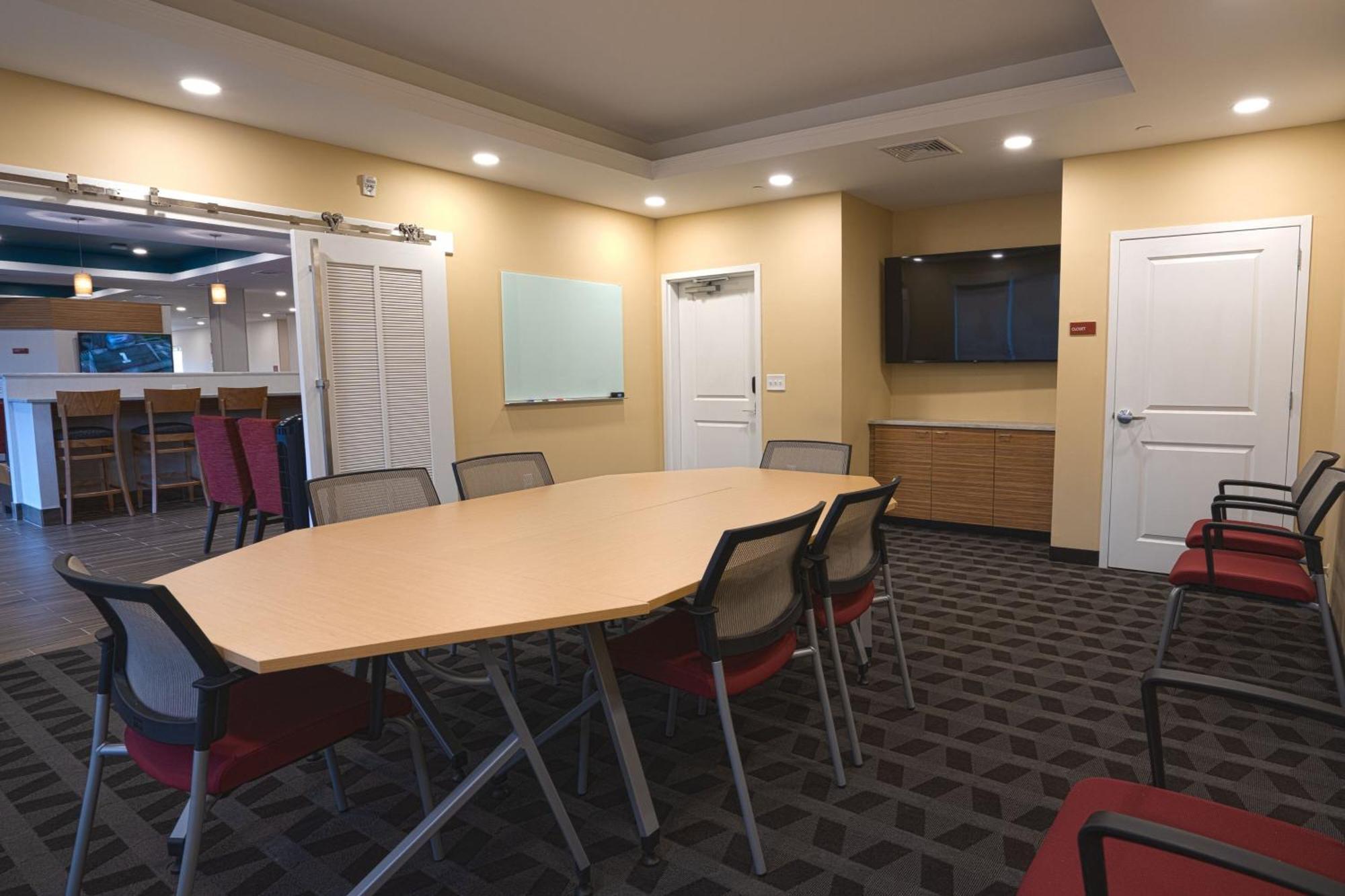Towneplace Suites By Marriott Clinton Ngoại thất bức ảnh